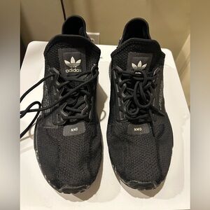 Adidas Men's NMD R1 V2 Script GX1120 Black Sneakers Size 9